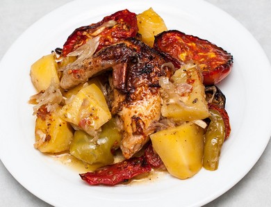 Фото меню ресторана Сказка Востока - второе блюдо  ЖАРКОЕ ИЗ КУРИЦЫ